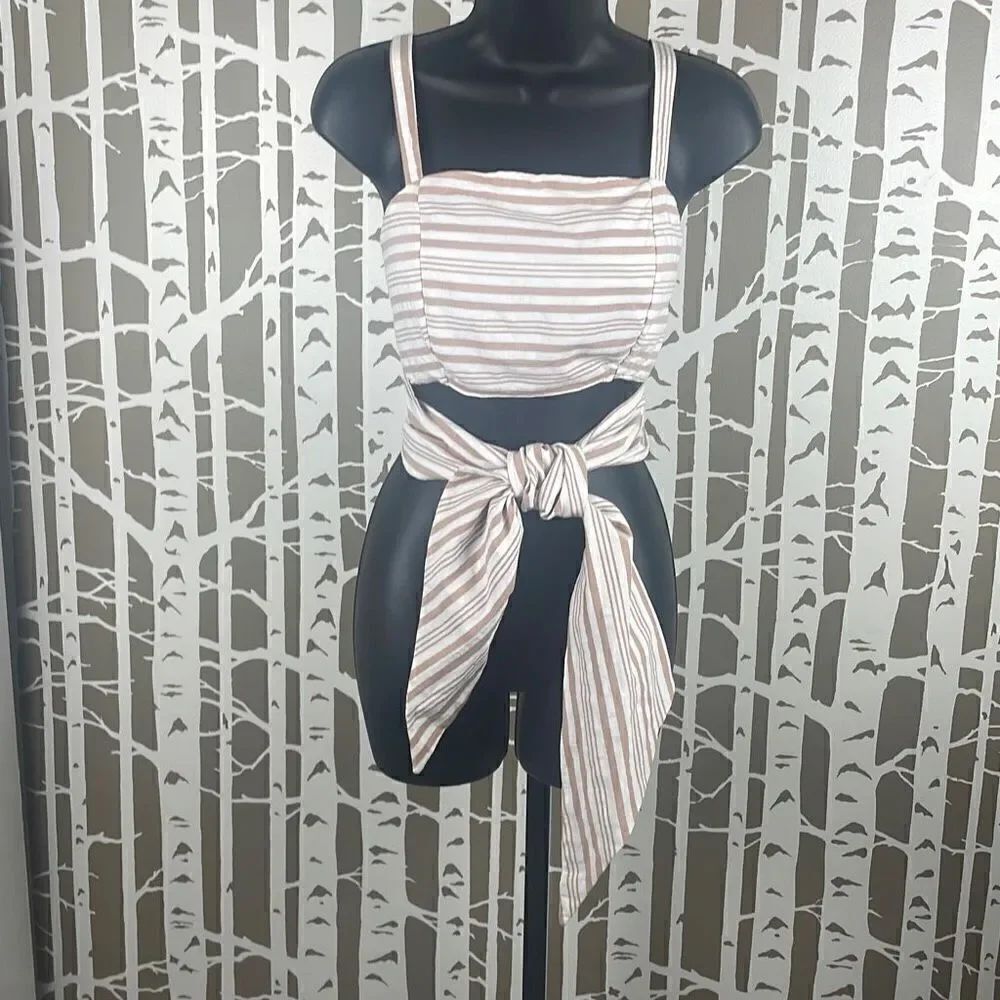 By Together Cropped Crossover Tie Tank Top S NEW
